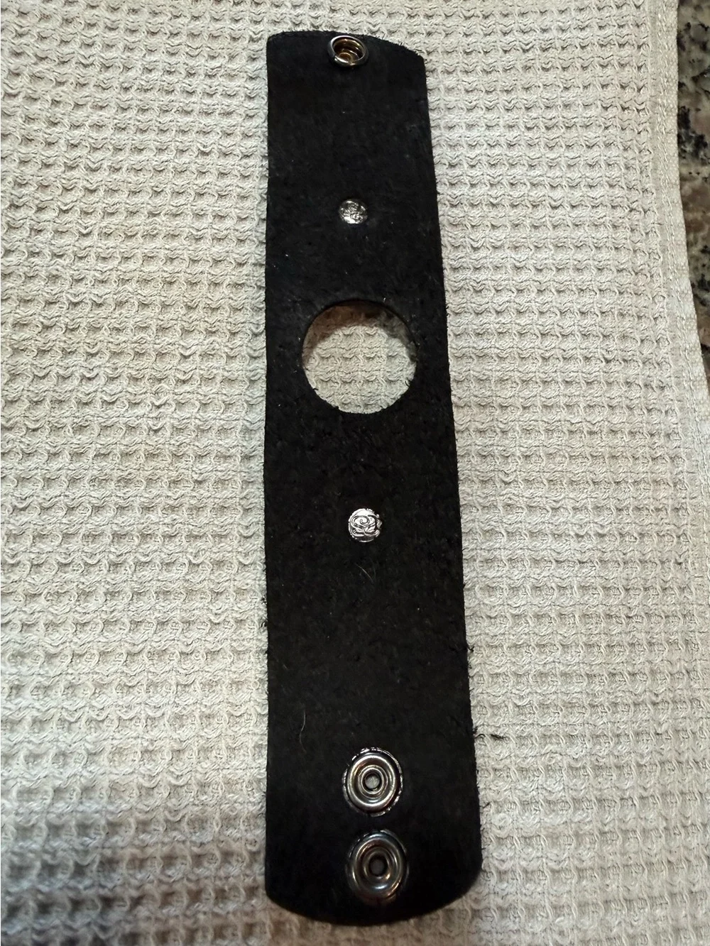 Spark*l Bands Black Leather Apple Watch 42/44/45 Band size XS/S